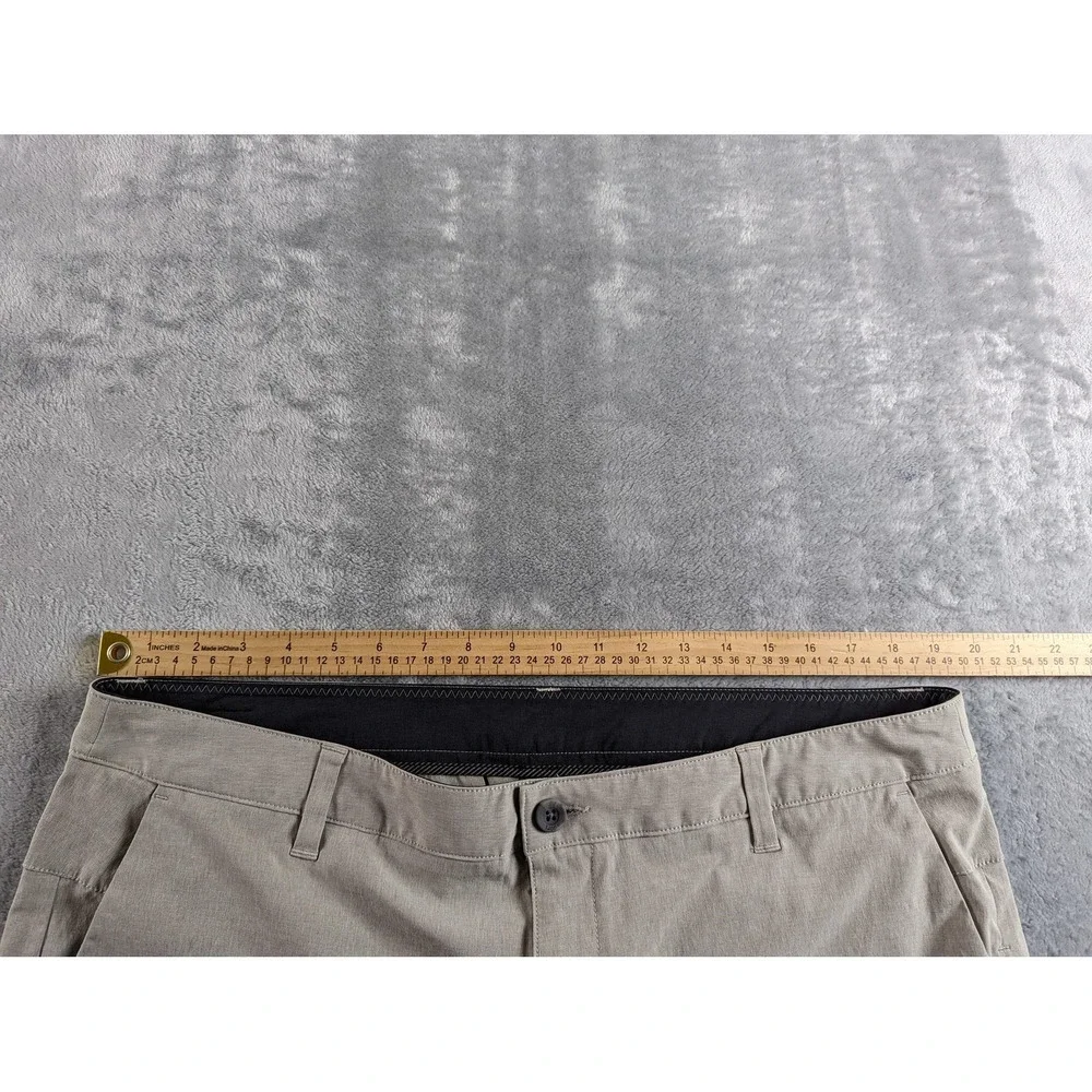 Vuori Aim Pants Men 38x30 Light Gray Stretch Slim Chino Trouser Performance V431